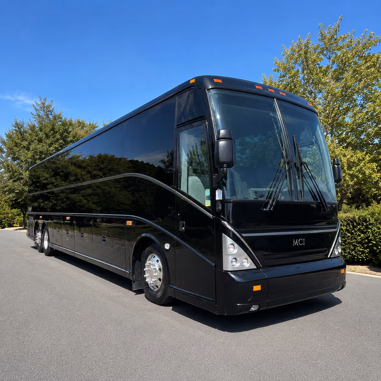 employee commuter shuttles built around the media industry s schedule