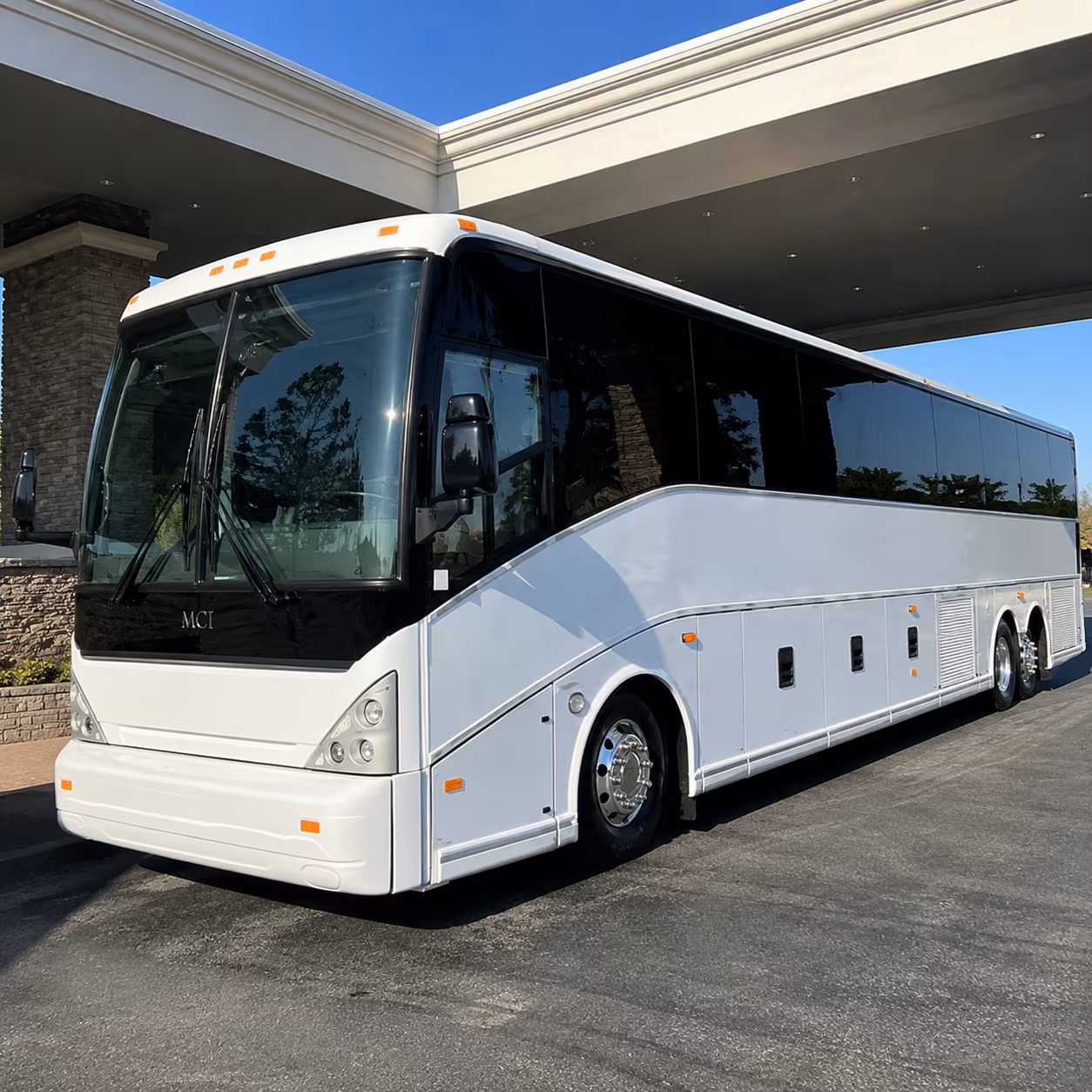 norwalk charter bus